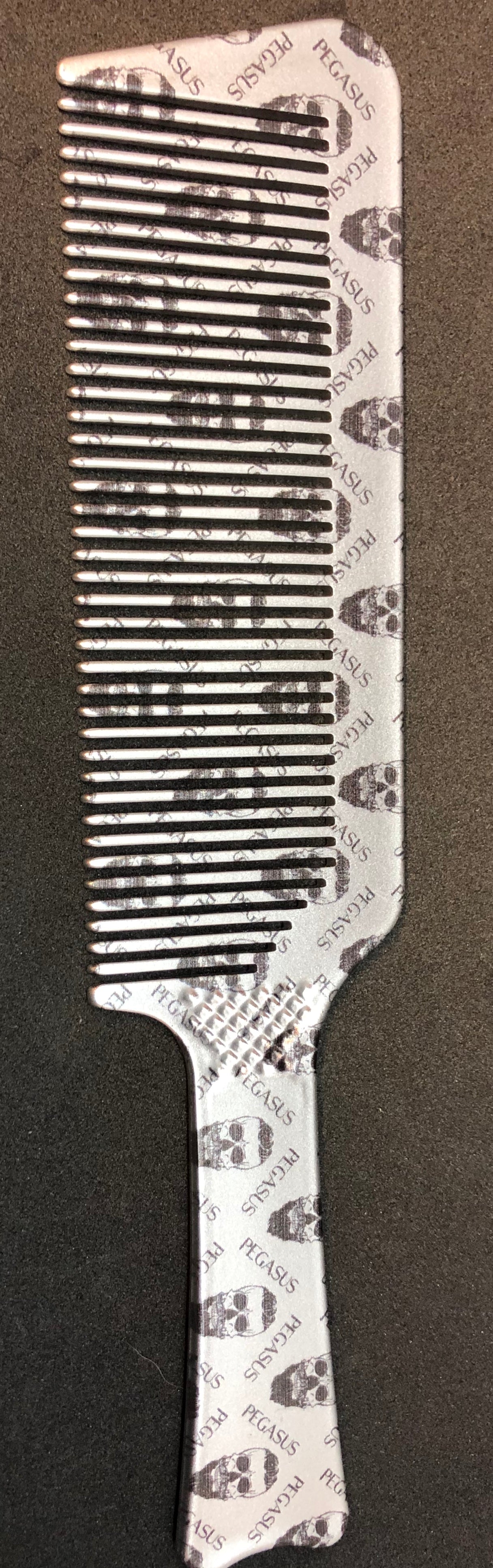 Pegasus 514a Clipper Comb - Black